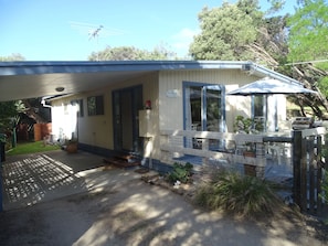 Front of property - Beachwalk Cottage (Blairgowrie)