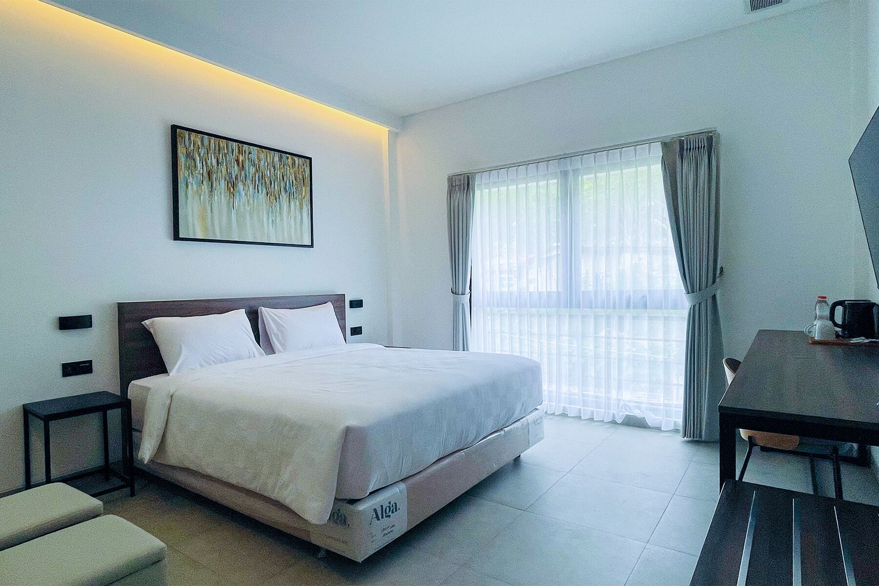 Rom – deluxe | Skrivebord, wi-fi (inkludert) og sengetøy