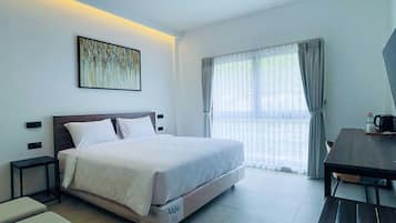 Rom – deluxe | Skrivebord, wi-fi (inkludert) og sengetøy