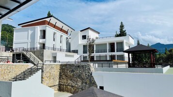 Bagian depan properti