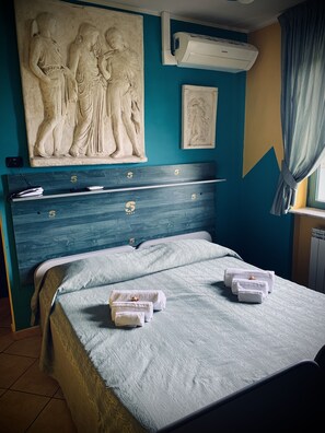 Premium bedding, down duvets, pillow-top beds, minibar