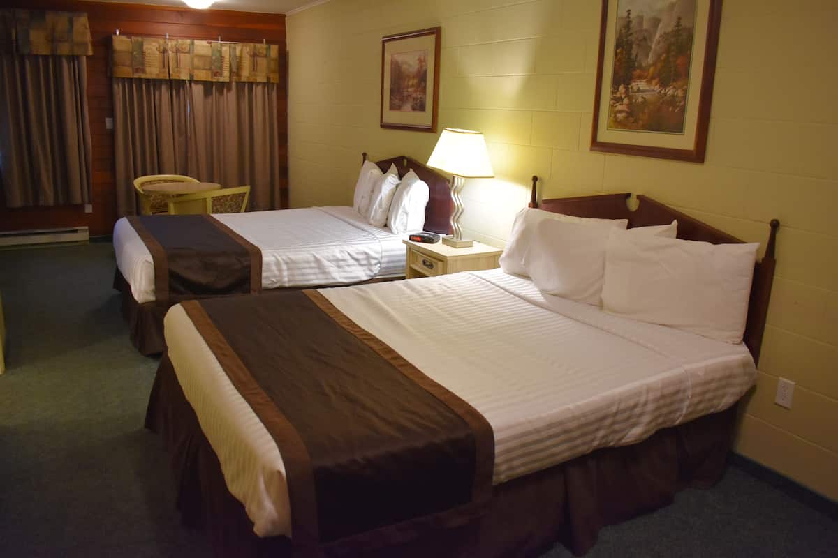 Standard Room, 2 Queen Beds