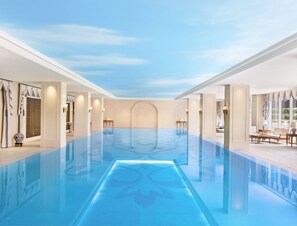 Indoor pool - The Azure Qiantang, a Luxury Collection Hotel, Hangzhou (Hangzhou)