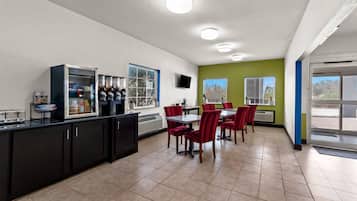 Petit déjeuner continental compris tous les jours