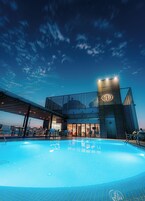 2 间酒吧/酒廊、运动酒吧