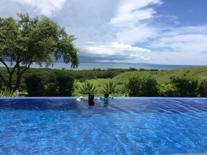 Outdoor pool - Sapphire Bay Fiji (Lautoka)