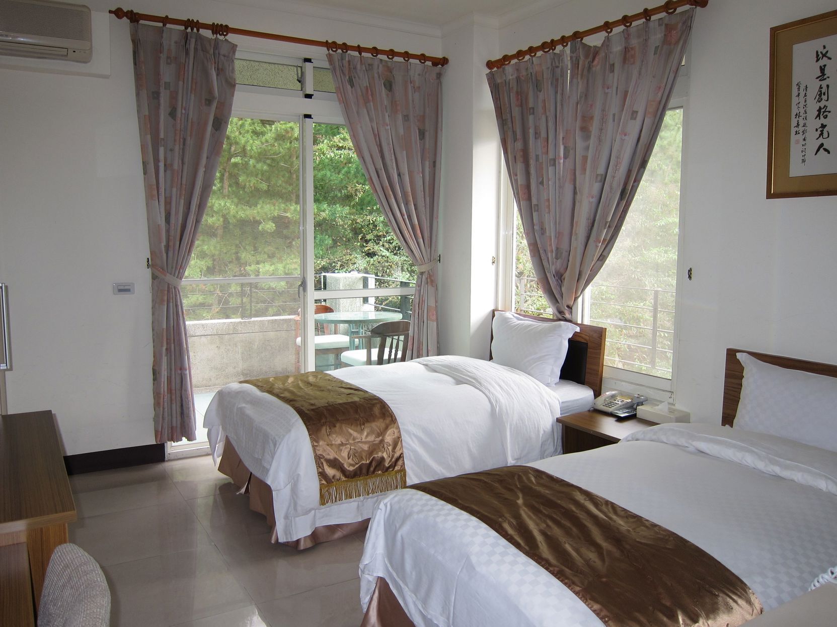 Down duvets, blackout curtains, rollaway beds, free WiFi