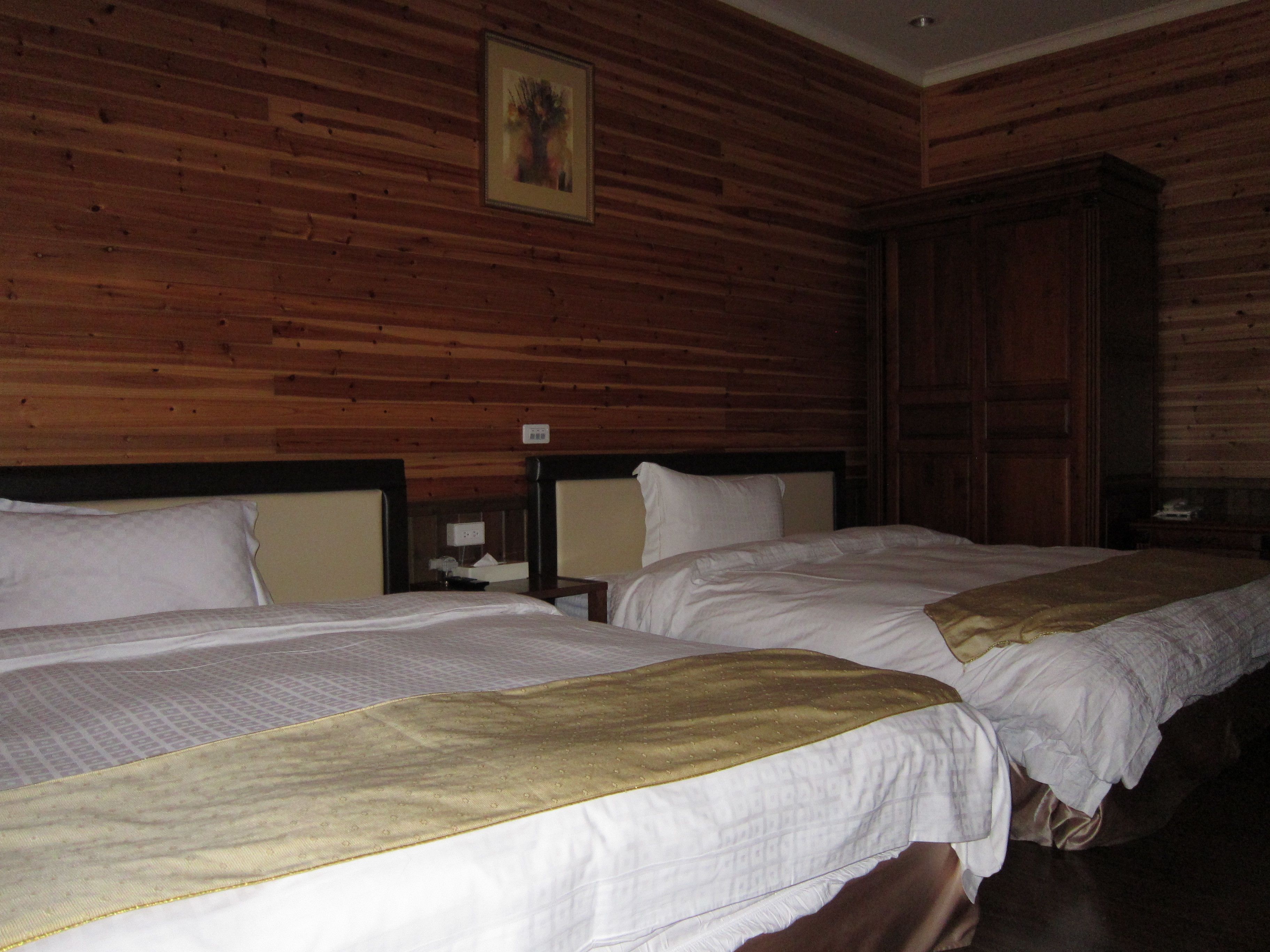 quadruple room | down duvets, blackout curtains, rollaway beds, free wifi