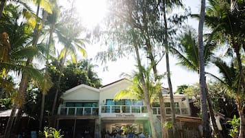 Ngoại thất