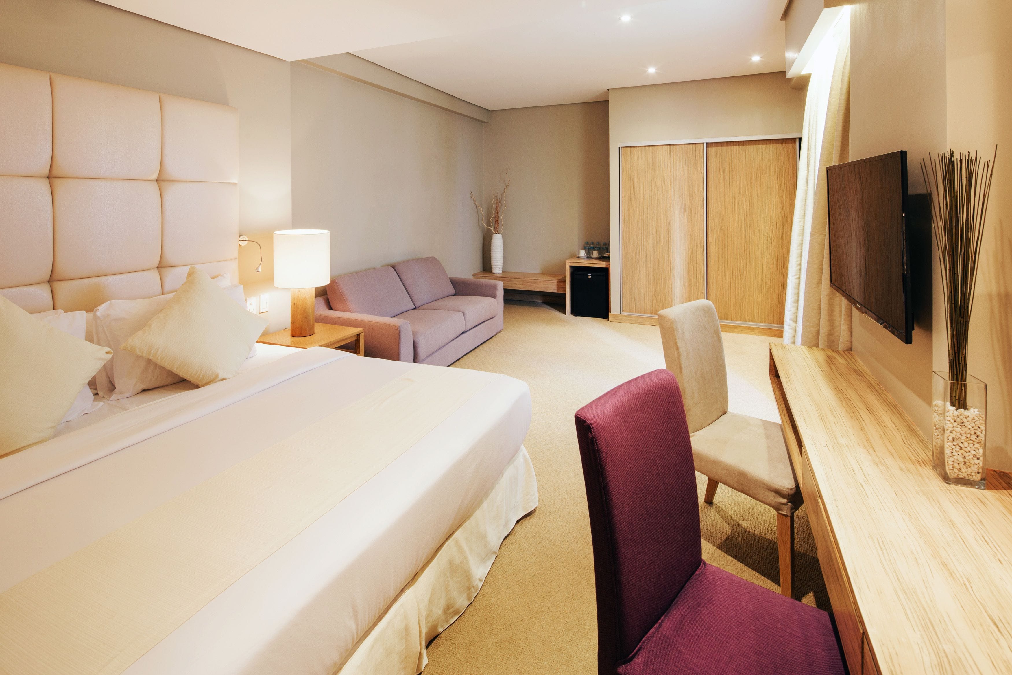 premiere deluxe | egyptian cotton sheets, pillow-top beds, minibar, in-room safe