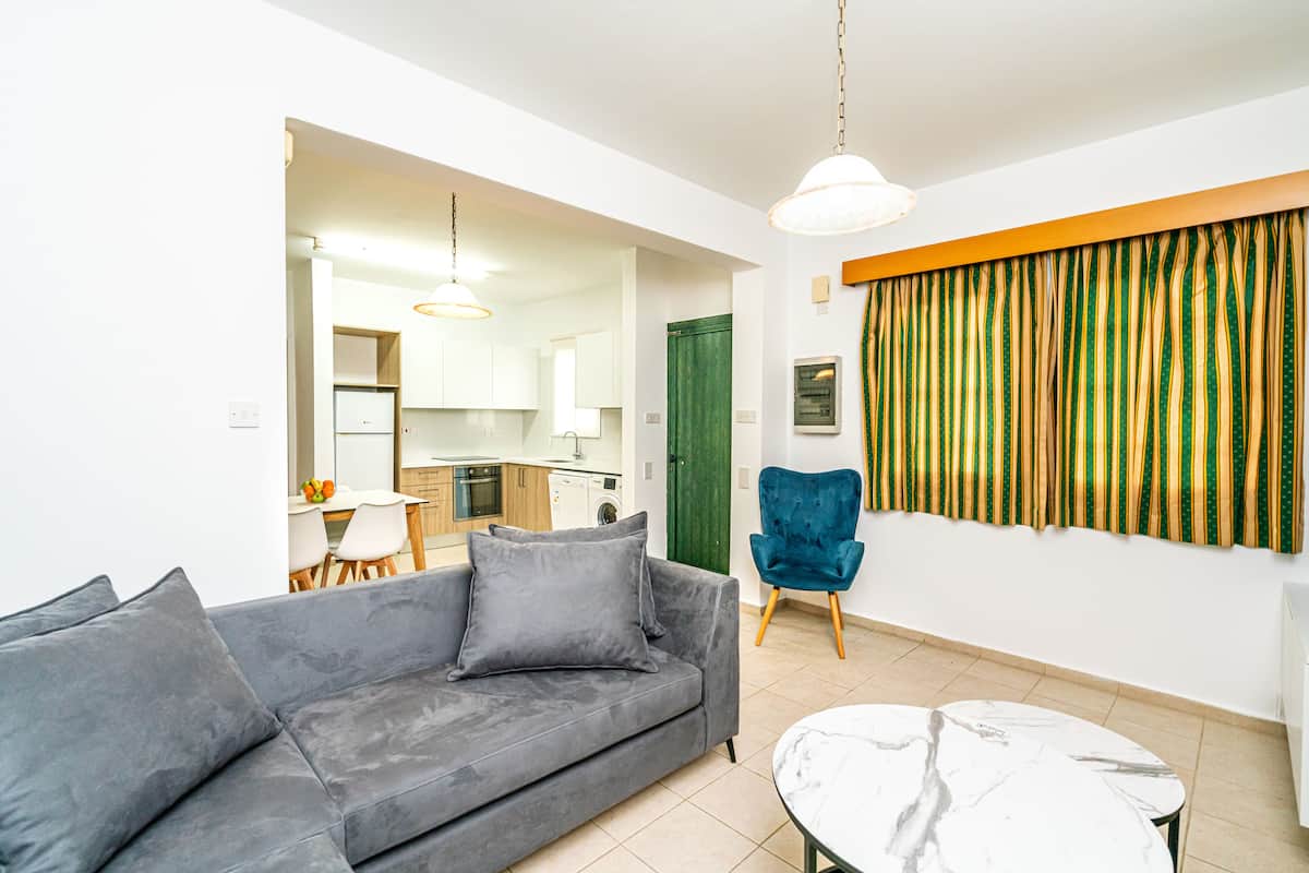 Villa, 3 Bedrooms, Partial Sea View | 3 bedrooms, in-room safe, desk, soundproofing