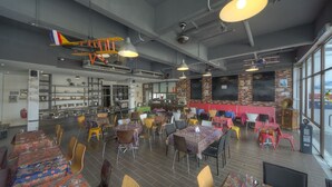 Restaurant - Arenaa Batik Boutique Hotel (Kuantan)