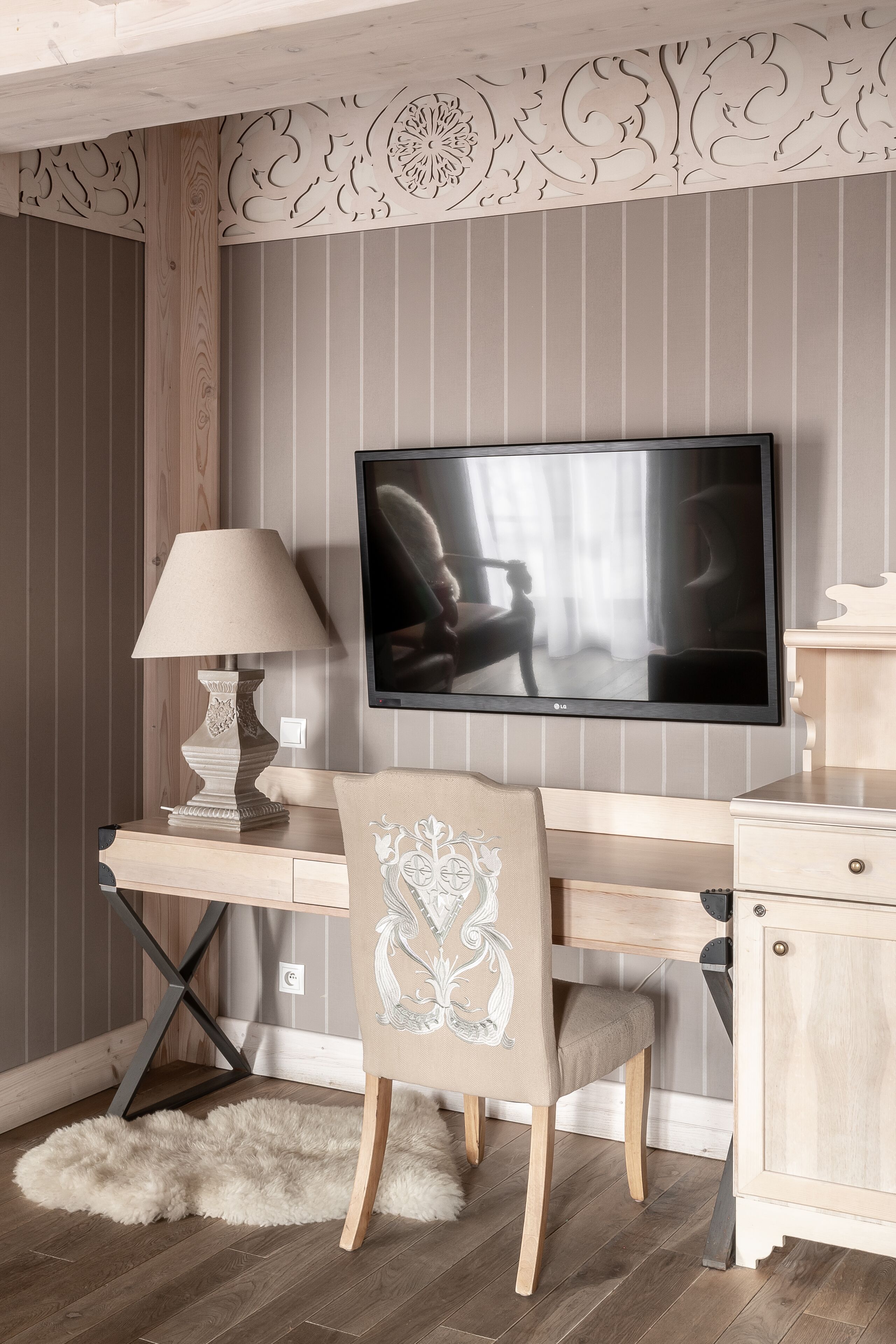 tatra suite | 1 bedroom, egyptian cotton sheets, hypo-allergenic bedding, minibar