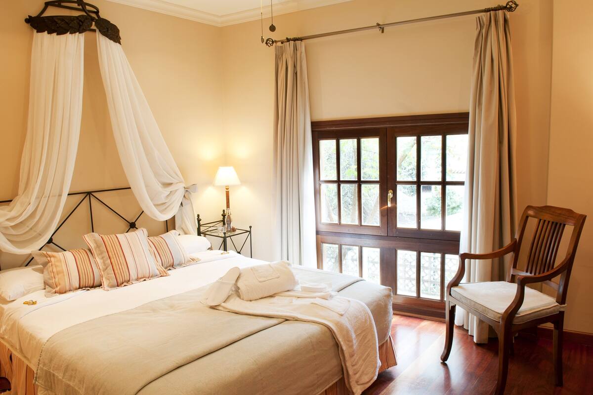 junior suite | premium bedding, in-room safe, free cots/infant beds, rollaway beds