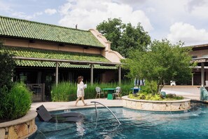 Outdoor pool - Camp Lucy (Dripping Springs)