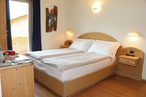 Dobbelt- eller tomannsrom – superior, balkong | Balkong