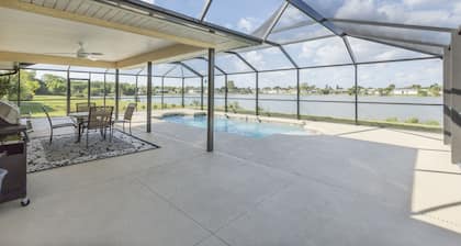 Lilsis by the Lake - Vacation Home