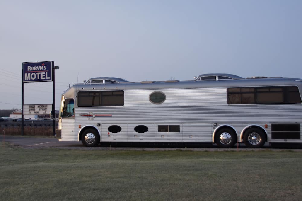 Robyn's Motel