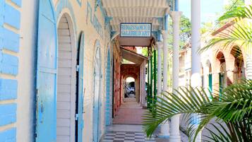 Fachada de la propiedad