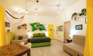 Suite | Premium bedding, pillowtop beds, minibar, desk - Toledo station Bed & breakfast (Naples)
