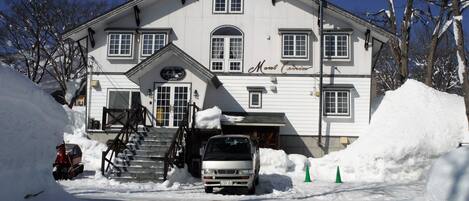 Fachada del alojamiento