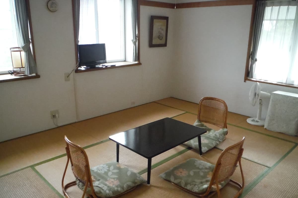 Japanese-Style Room with Shared Bathroom