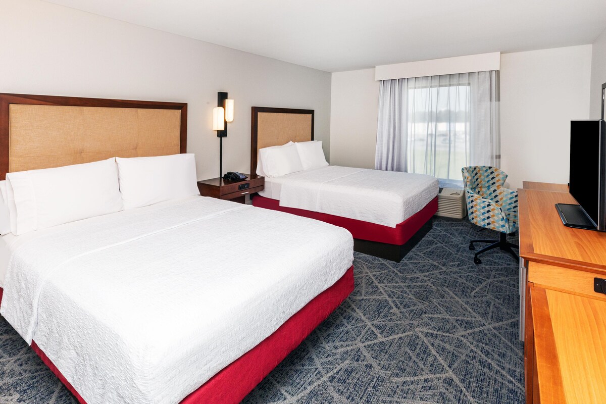 Room, 2 Queen Beds, Non Smoking, Refrigerator