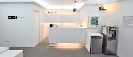 Doppelzimmer, Gemeinschaftsbad (Room Selected By Hotel)