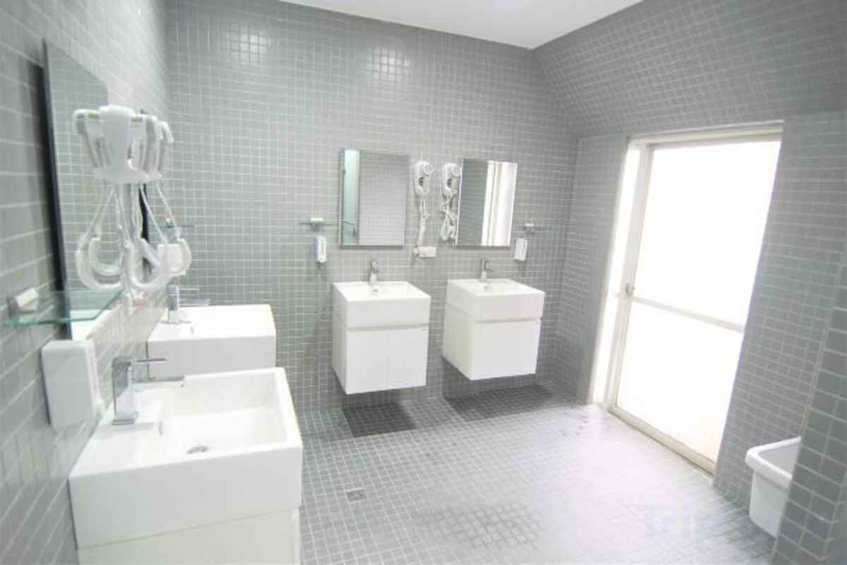 Quad Room (No Window)