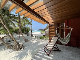 Quarto casal, ao lado da praia | Vista para praia/oceano
