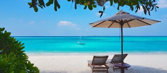 The Barefoot Eco Hotel