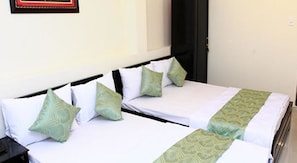 Minibar, Schreibtisch, Verdunkelungsvorhänge, kostenloses WLAN