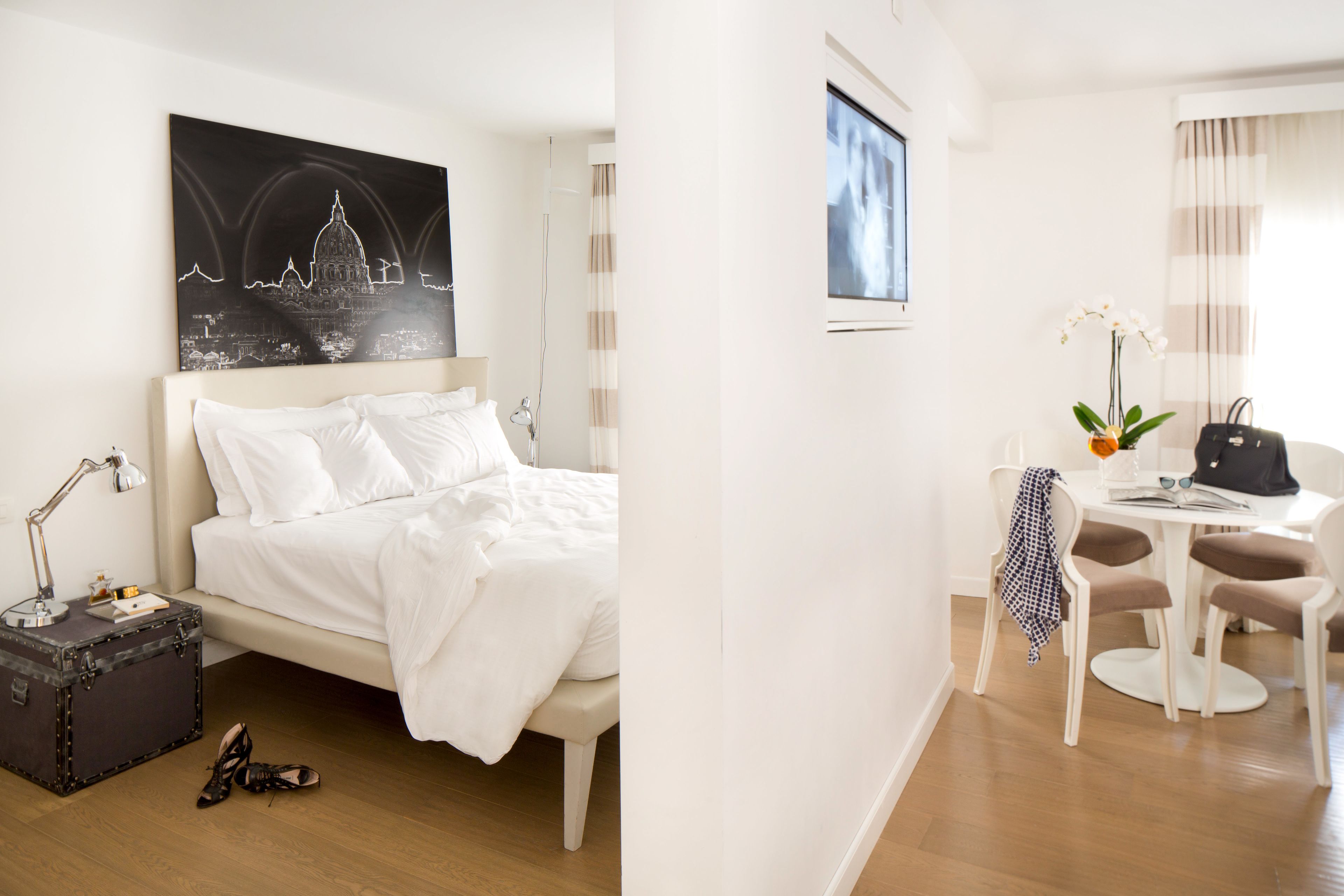 Photo - Via Del Corso Home