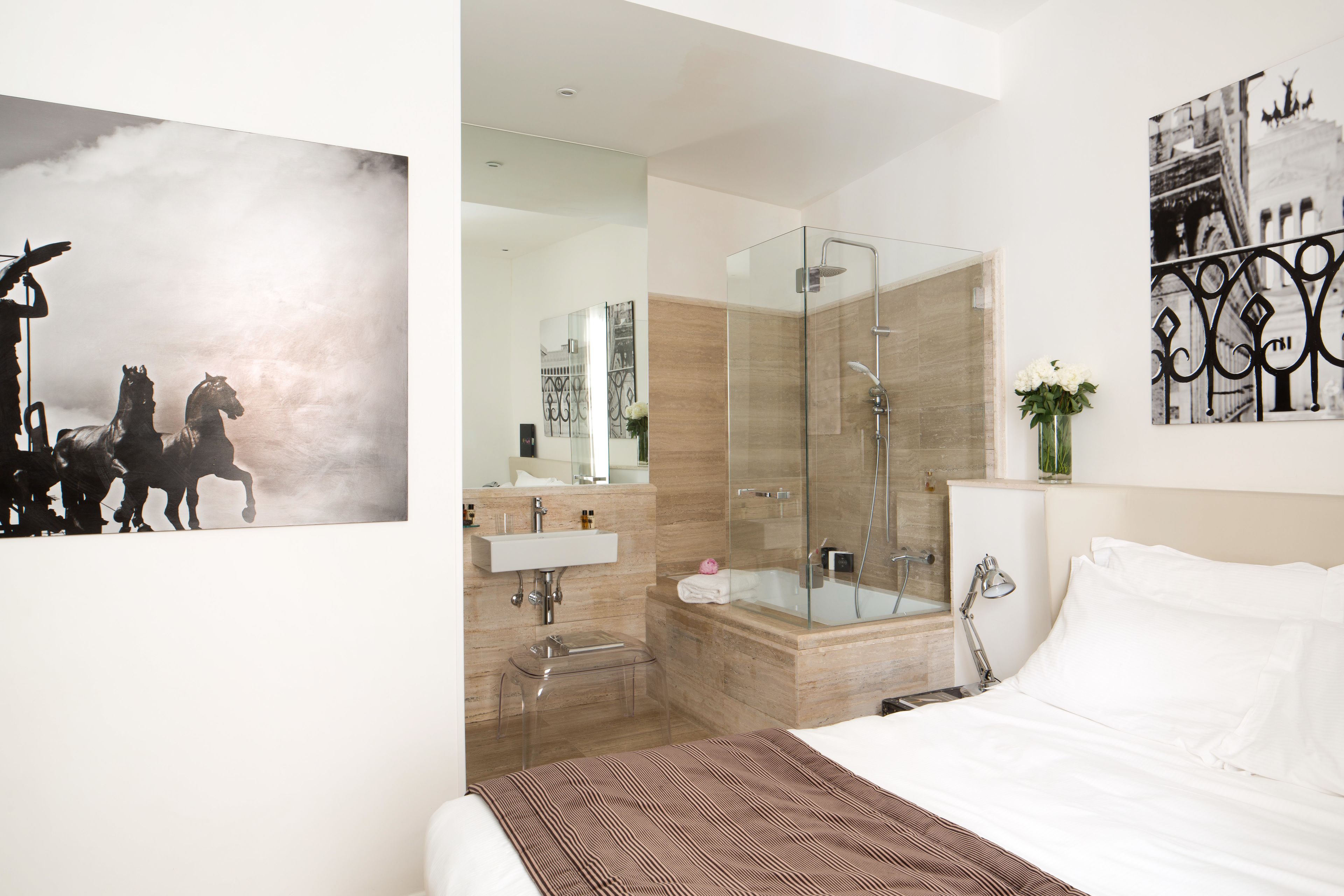 Photo - Via Del Corso Home