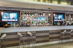 酒吧(店内)