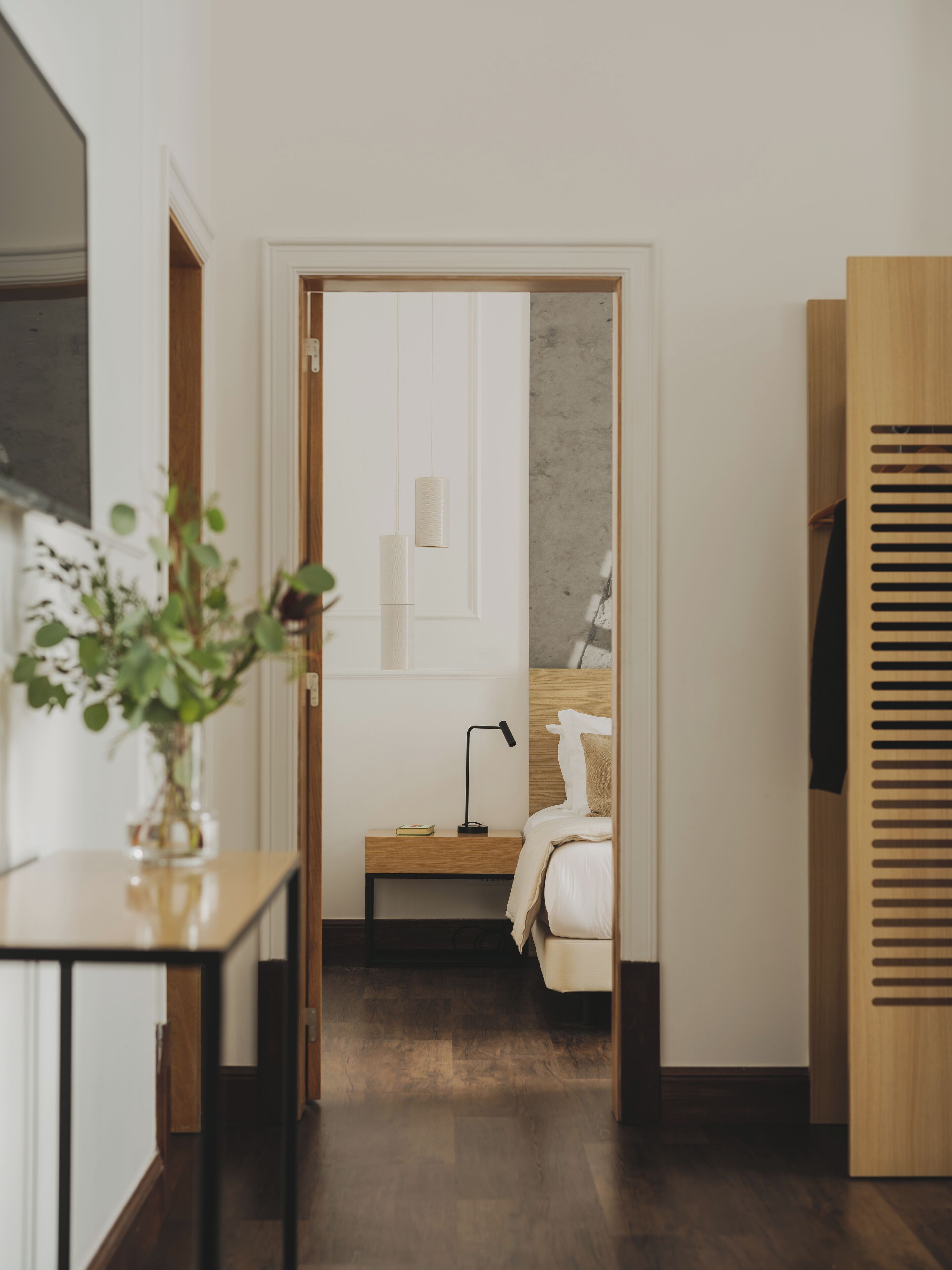 Apartment, 1 Bedroom (4) | Living area | 43-inch flat-screen TV with cable channels, TV