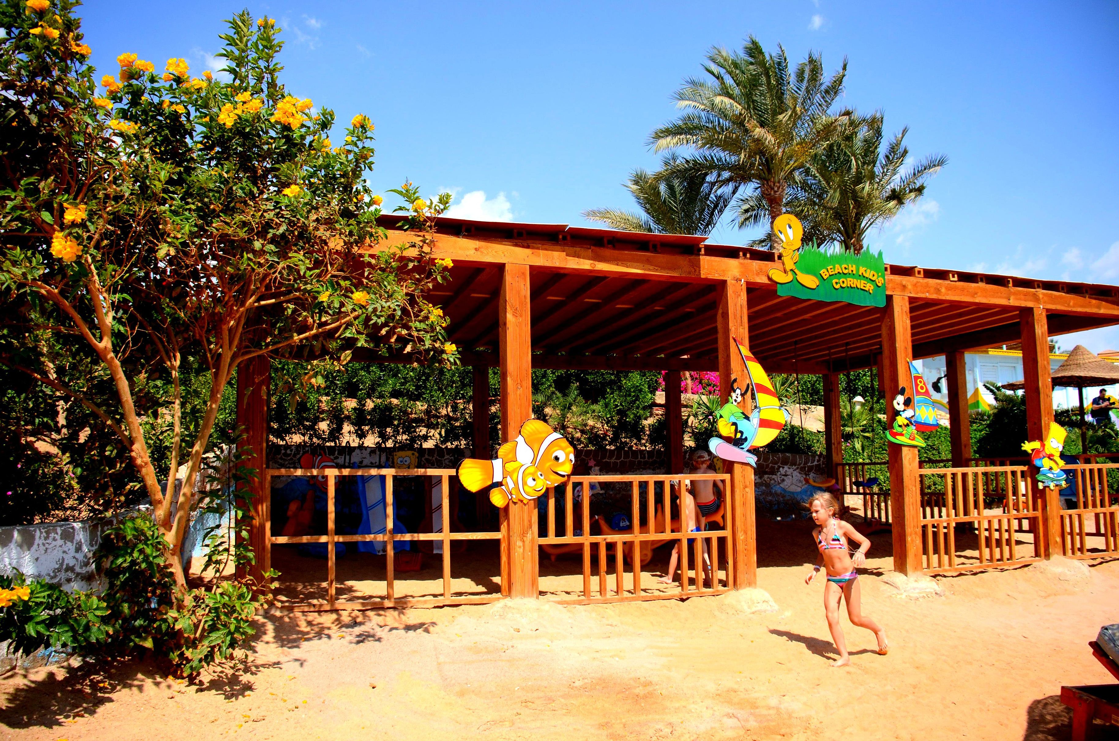 Außen-Kinderspielplatz