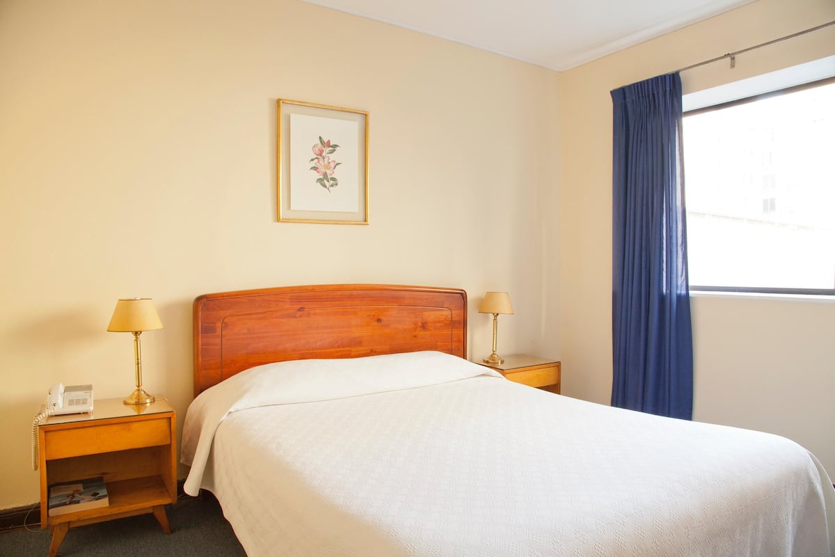 Coffres-forts dans les chambres, Wi-Fi gratuit, draps fournis
