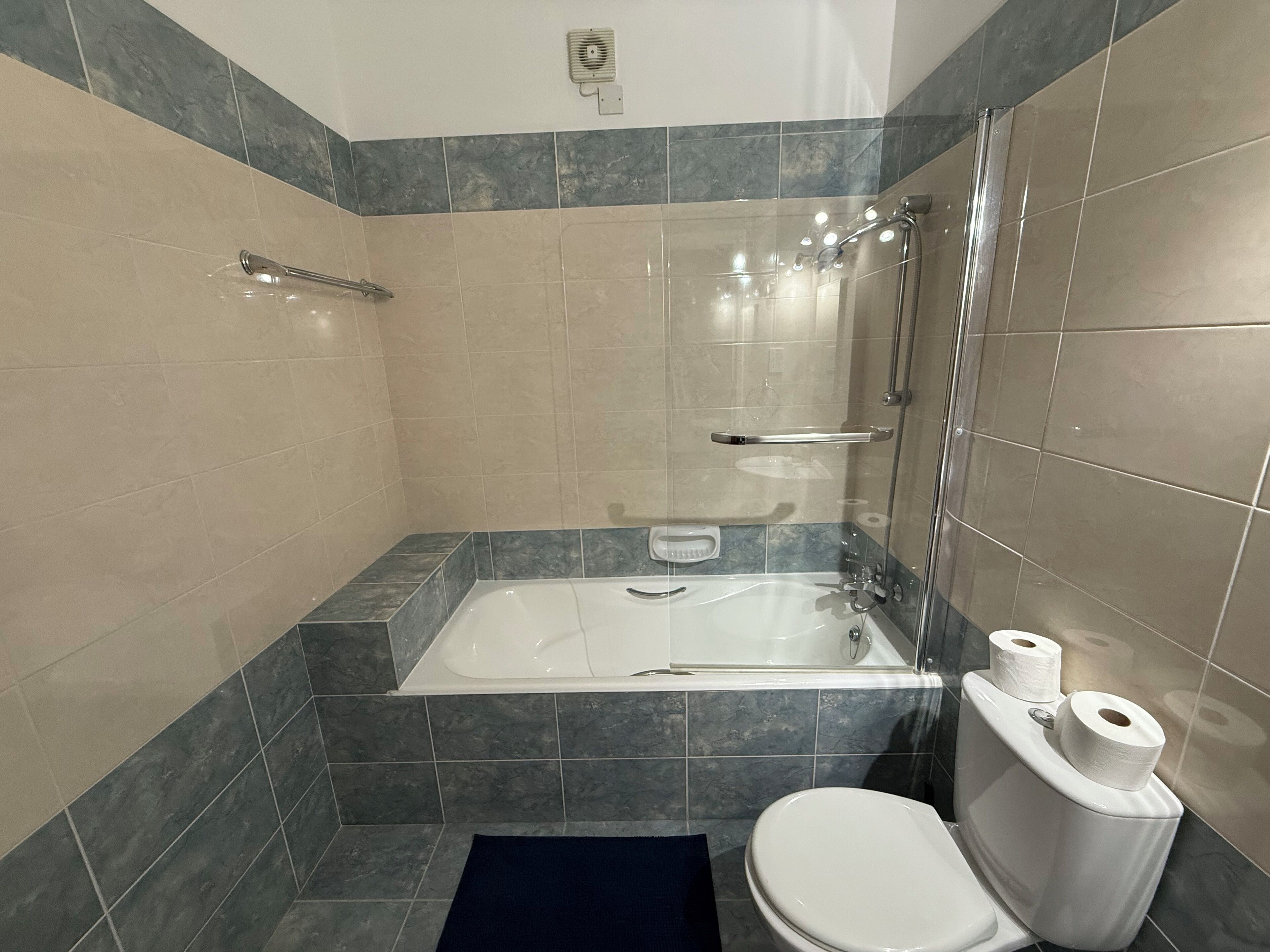 deluxe apartment | 1 bedroom, premium bedding, minibar, in-room safe