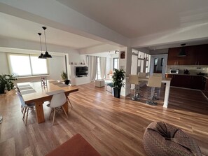 Vila premium, 3 quartos, vista para o mar, de frente para o mar | Roupas de cama premium, frigobar, cofres nos quartos