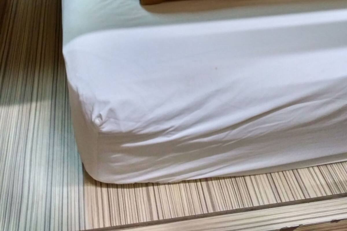 Capsule Bed women only