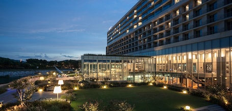 Exterior. Nest Hotel Incheon
