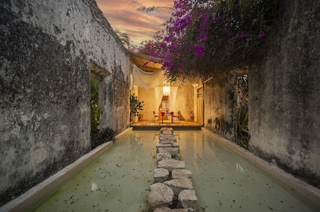 Restaurante romántico. Hacienda Sacnicte