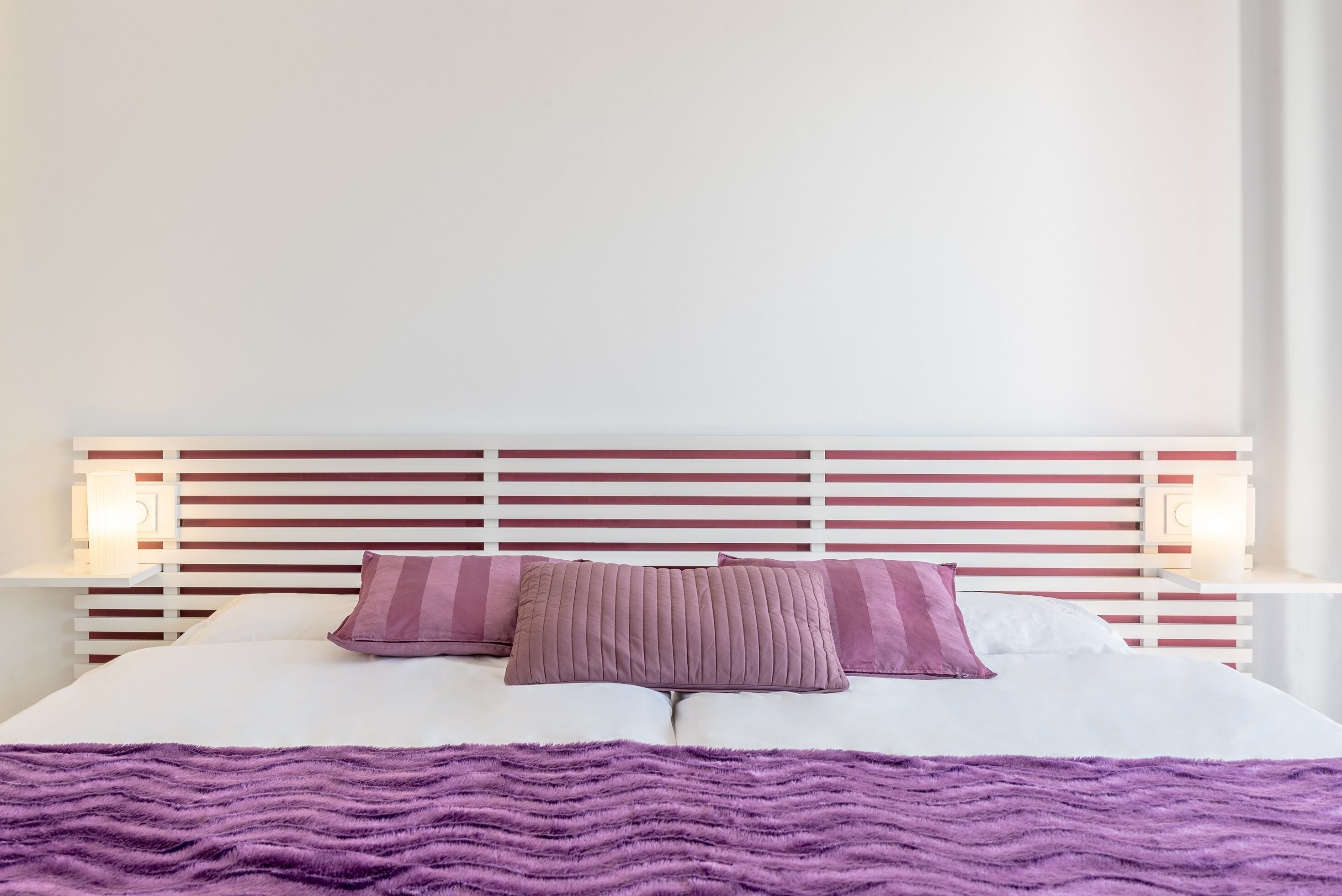 Minibar, in-room safe, soundproofing, free WiFi