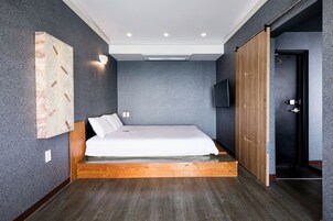 Double Room, Private Pool, Ocean View | 2 bedrooms, premium bedding, memory foam beds, minibar