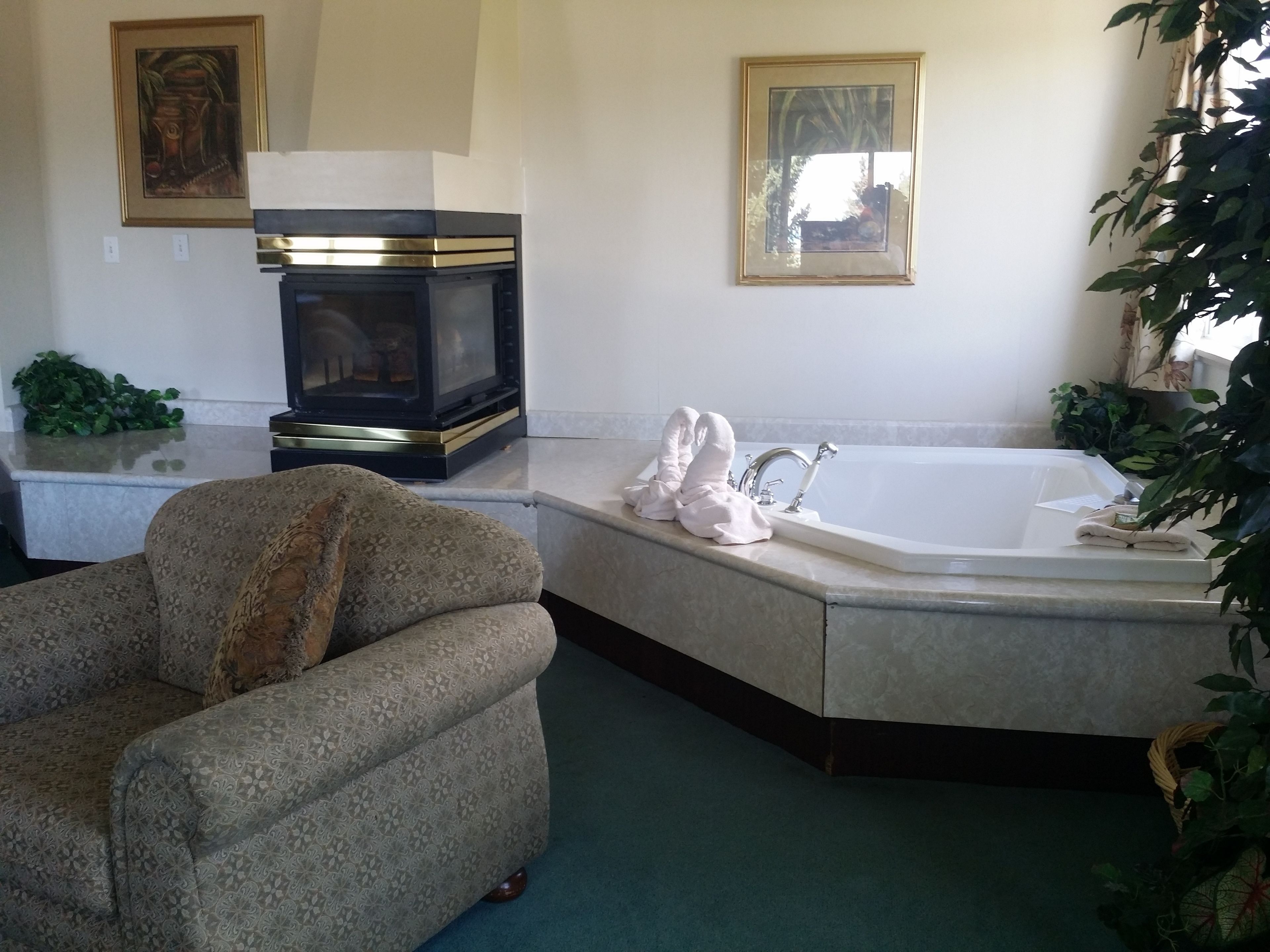 ハネムーン スイート キングベッド 1 台 喫煙可 | ジェットバス