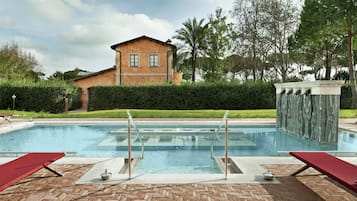 غرف معالجة الأزواج، ساونا، حوض استحمام ساخن، غرفة بخار، حمام تركي