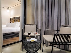 Habitación Doble Deluxe Terraza | Literie de qualité supérieure, minibar, coffres-forts dans les chambres