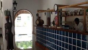 Unclassified image, 2 of 21, button - Auberge du Rayon Vert (Port-Salut)