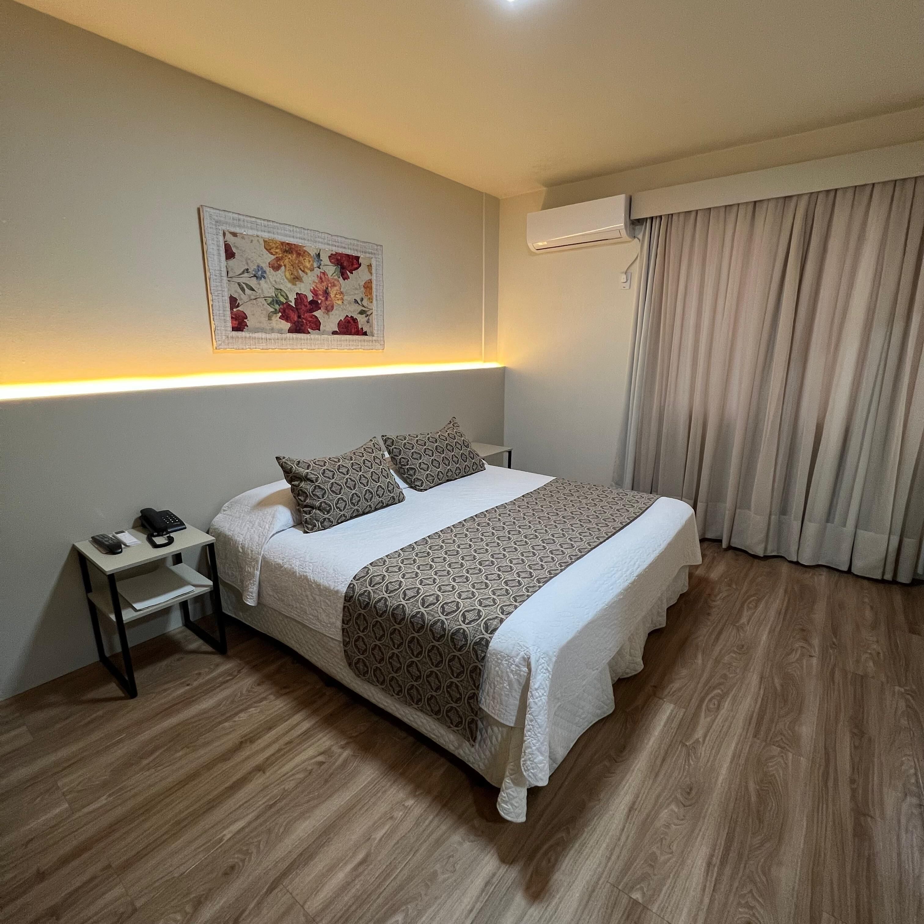 standard double or twin room | 2 bedrooms, minibar, in-room safe, desk